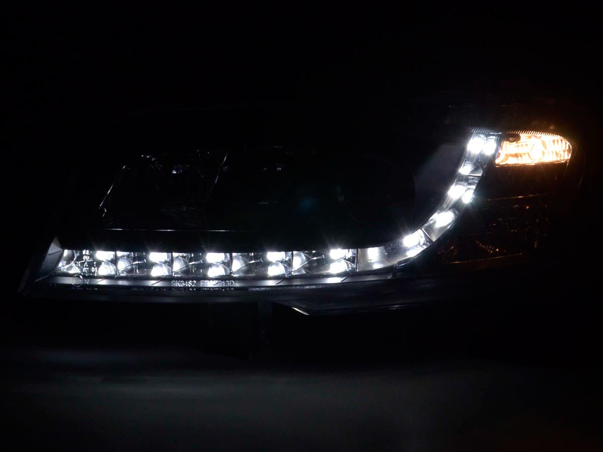 Scheinwerfer Set Daylight LED Tagfahrlicht Fiat Stilo 01-06 schwarz Scheinwerfer Set Daylight LED Tagfahrlicht Fiat Stilo 01-06 schwarz